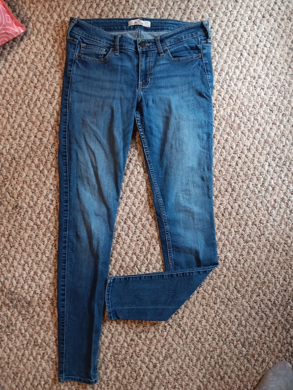 Hollister Women's Skinny Jeans in Medium Blue Wash